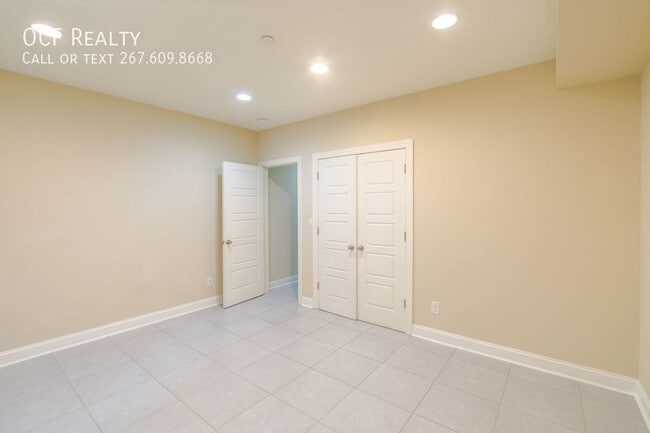 Building Photo - 1242 S 17th St