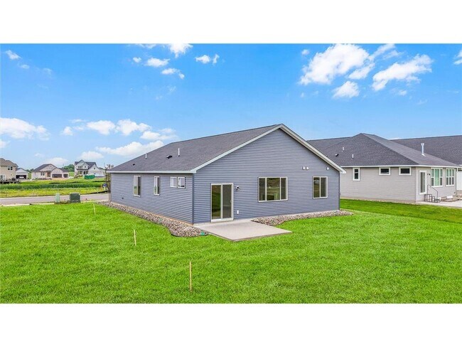 Building Photo - 2149 Westpointe Dr