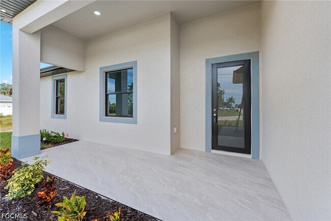 Building Photo - 1024 Chauncey Ave