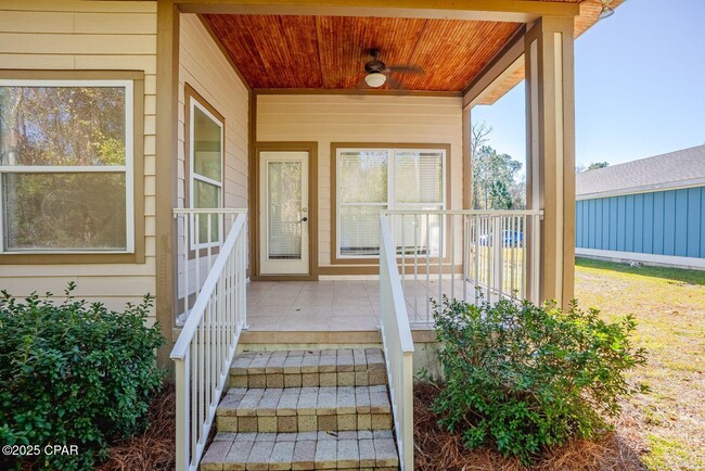 Building Photo - 61 Madie Ln