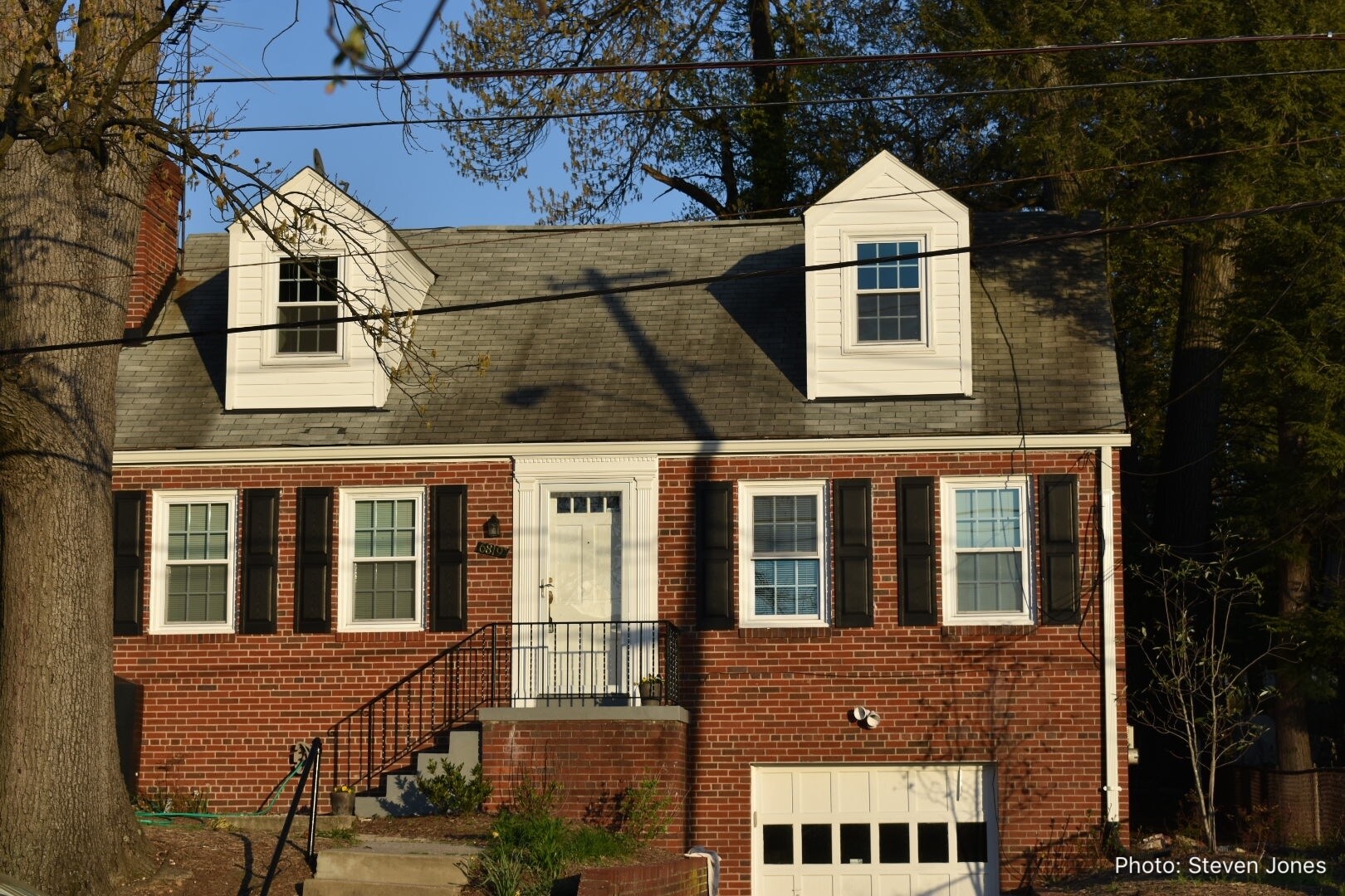 Building Photo - 6819 Laurel Street Northwest