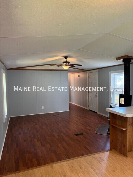 Building Photo - 43 Sweet Fern Dr