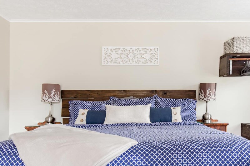 Building Photo - 535 Willow Rd