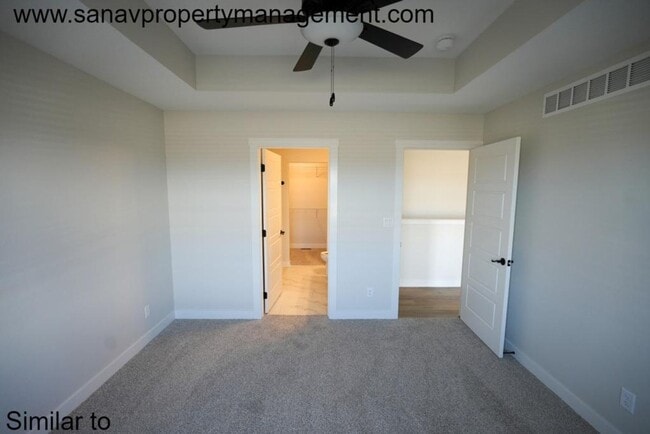 Building Photo - "Seize the Dream: Contemporary Comfort in West Des Moines including HOA "