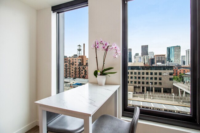 Building Photo - 1750 Wewatta St