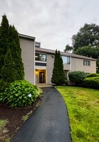 Building Photo - 6 Thayer Pond Dr