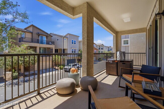 Building Photo - 674 W Flintlock Way
