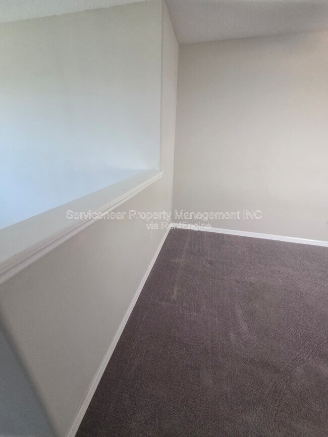 Building Photo - 3719 Daisy Bloom Pl