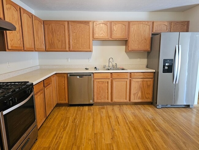 Building Photo - 1743 W 86th Ln