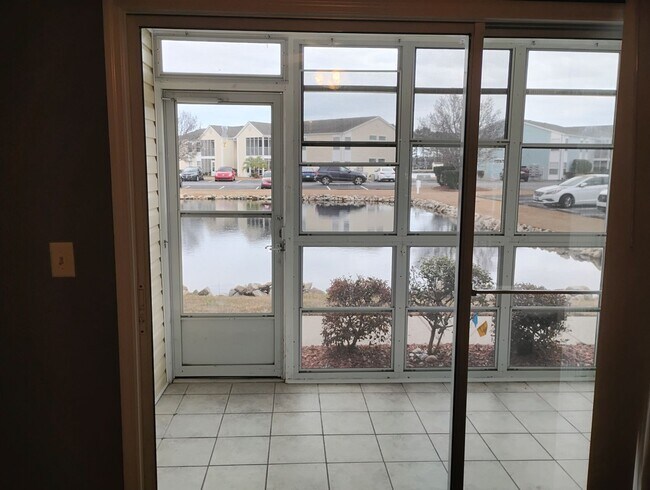 Building Photo - SOUTH BAY LAKES IV