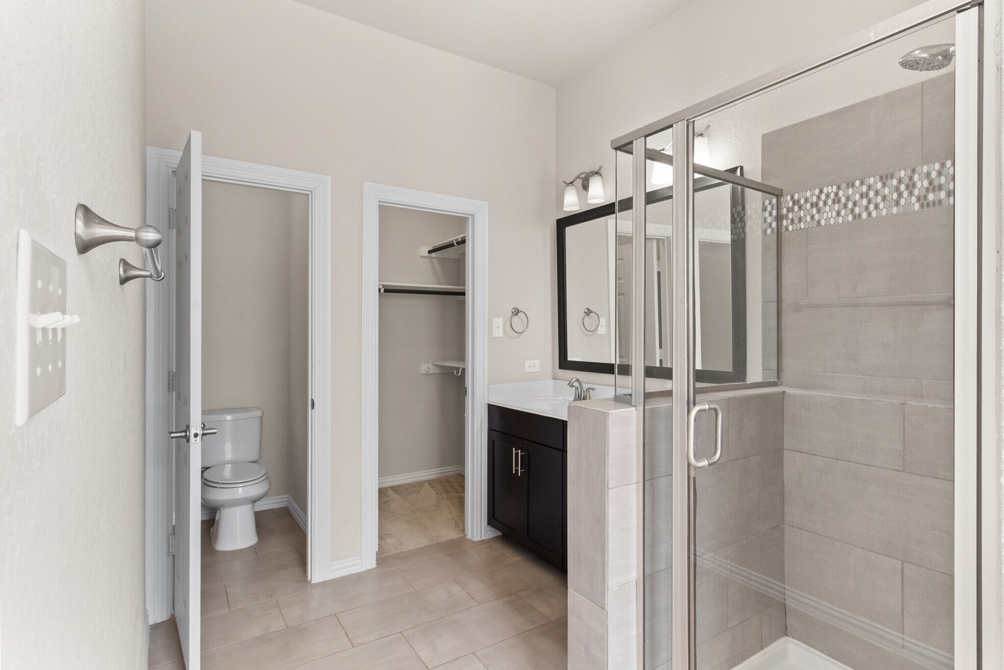 Primary Bathroom, Double Vanity and Second Closet - 221 E Courtland Pl
