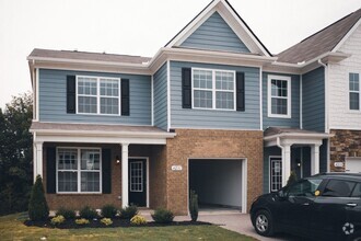 Building Photo - Large Home In Rutherford County