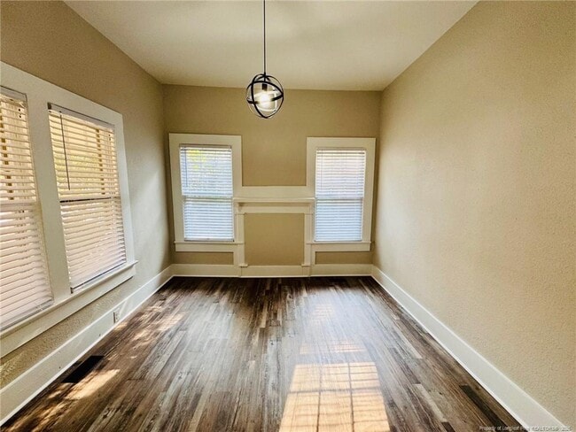 Building Photo - 1803 N Floyd Ave