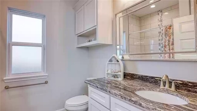 Building Photo - 13829 Laffite Dr
