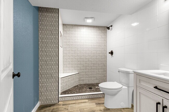 Building Photo - 4535 Star Ridge Dr