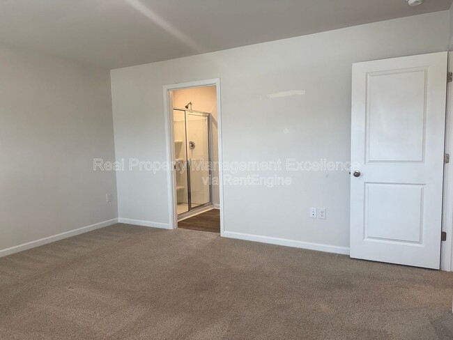 Building Photo - 3117 Pasile Ct