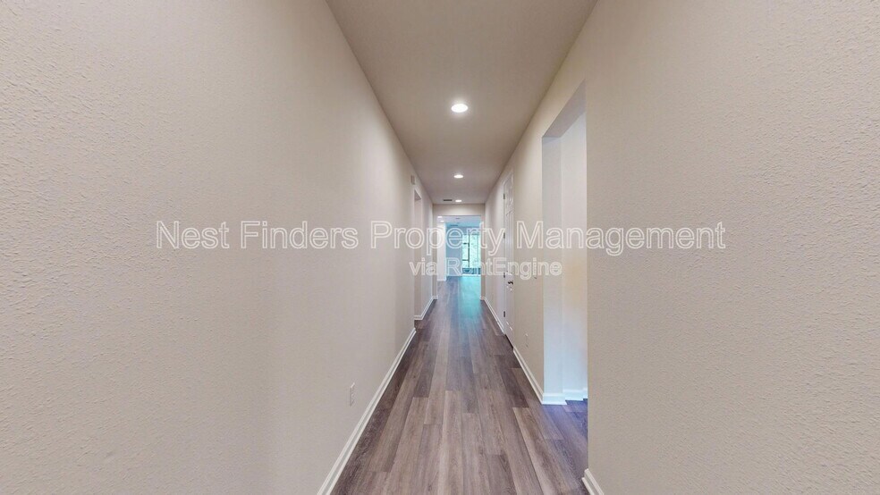 Building Photo - 282 Little Bear Run