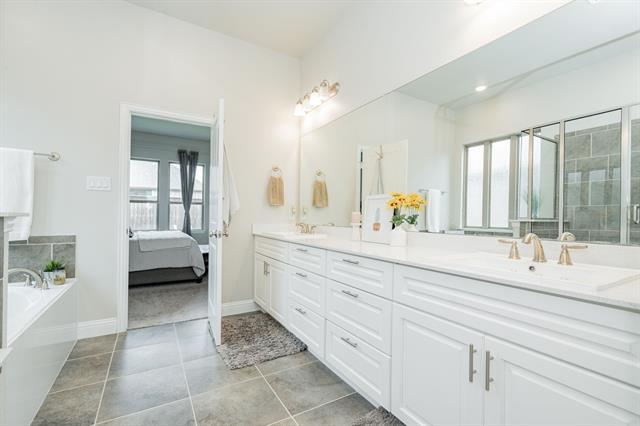 Building Photo - 16020 Placid Trail