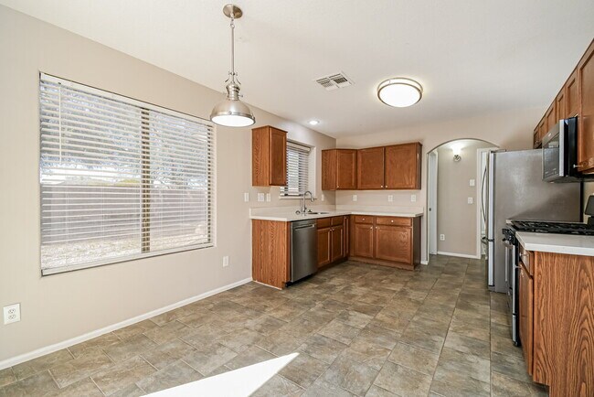 Building Photo - 3538 S Calderon Cir