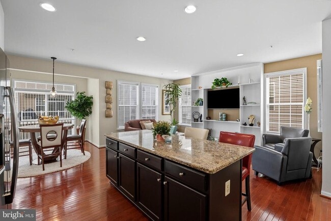 Building Photo - 4814 Forest Pines Dr