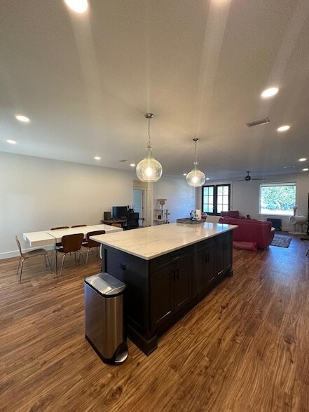 Building Photo - 4819 Whitewood Rd