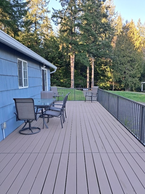 Building Photo - 3911 NE Rova Rd