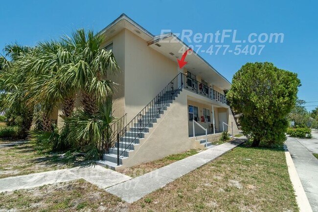 Building Photo - 801 N Sapodilla Ave