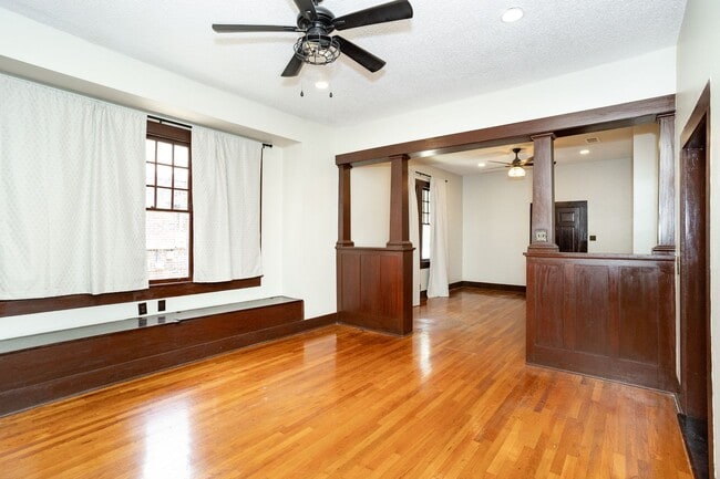 Building Photo - A charming home located in the heart of the Garden District for Rent