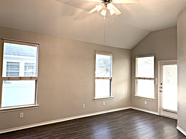 Building Photo - 5008 Odeum Ct
