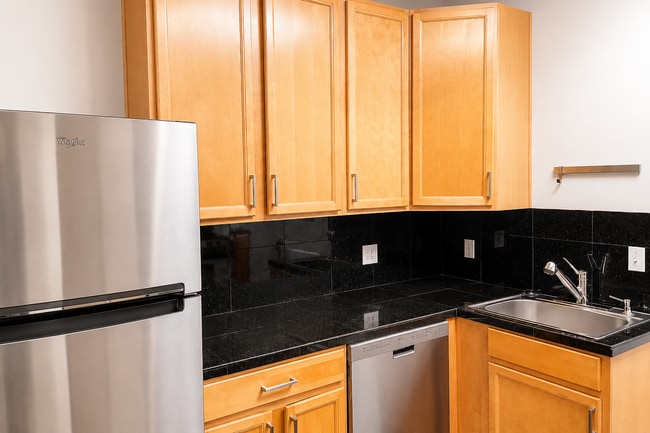 Building Photo - Denver Townhouse Near Sloan’s Lake, LoHi & Downtown