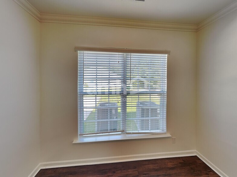 Building Photo - 15105 Carlow Hills Pl