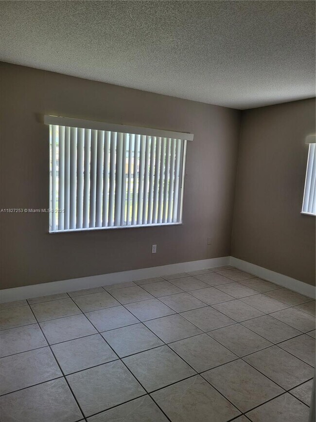 Building Photo - 14075 SW 45th Terrace