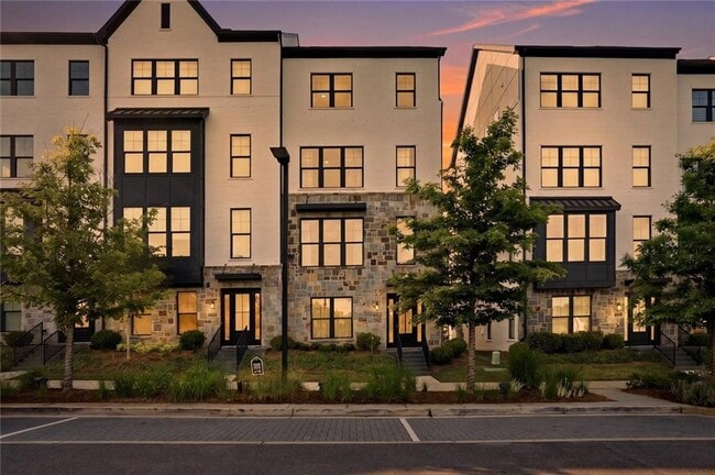 Building Photo - 2042 Juliette Ave