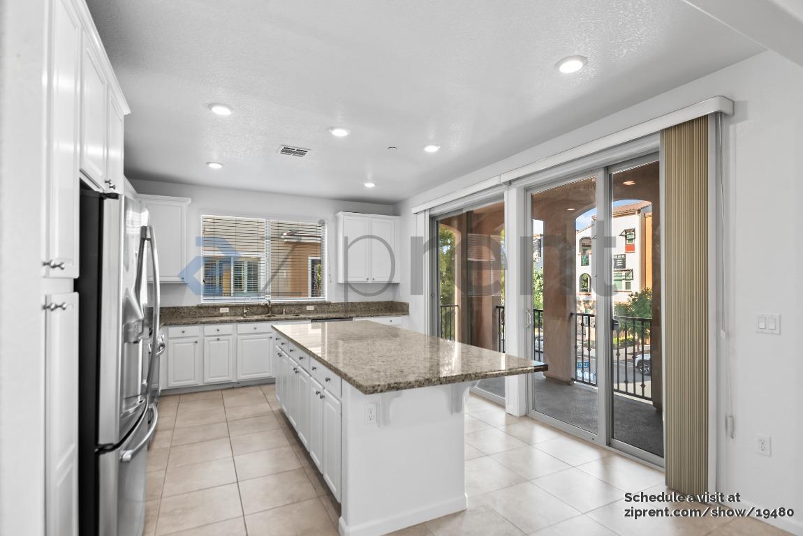 Building Photo - 291 Montalcino Cir