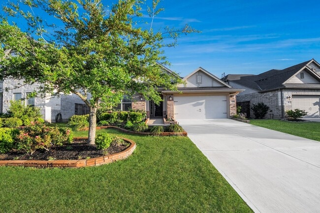 Building Photo - 28634 Monarch Cliffs Dr