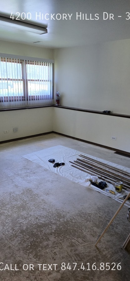 Building Photo - 4200 Hickory Hills Dr