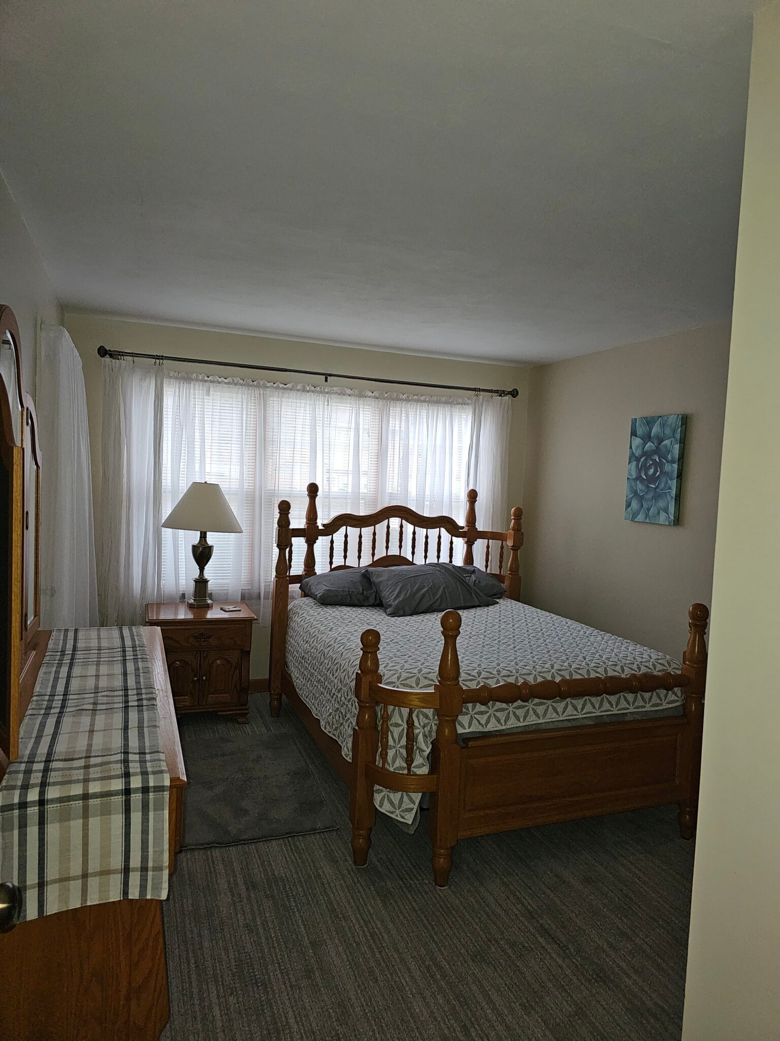 Building Photo - 918 12th St