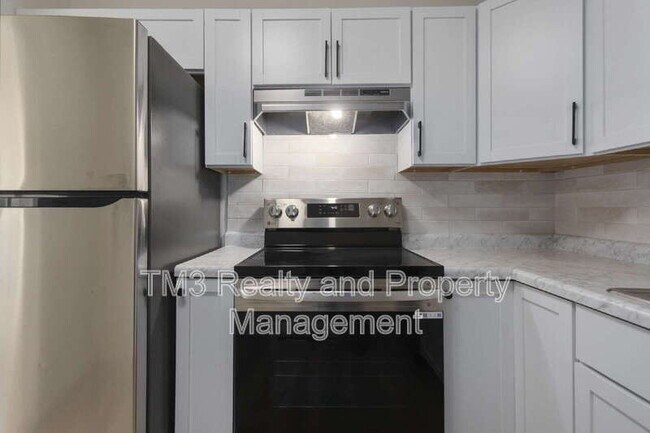 Building Photo - 8423 Kessler St
