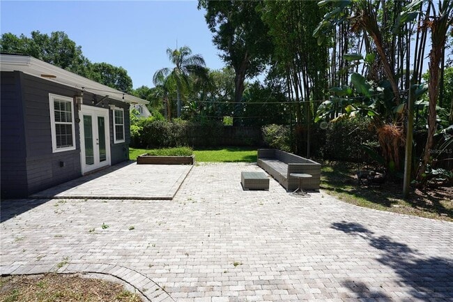 Building Photo - 2514 Illinois St