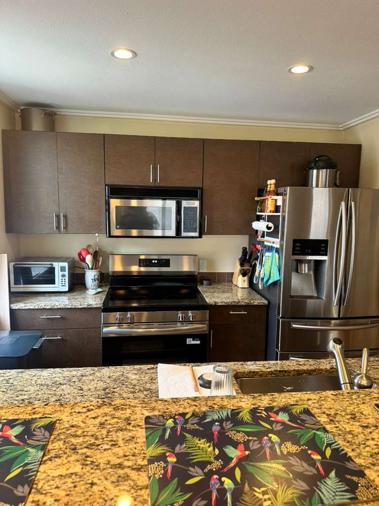 Kitchen upclose - 626 4th Ave W