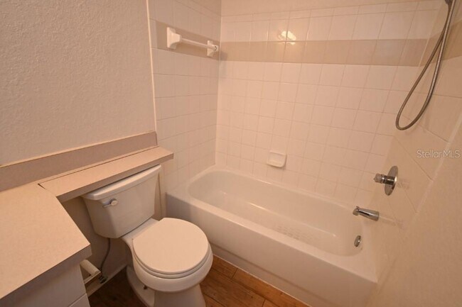 Building Photo - 36047 Deer Creek Dr