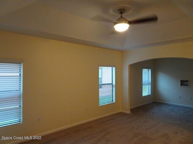 Building Photo - 1080 Cayman Dr