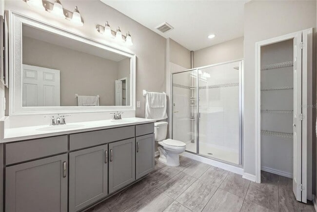 Building Photo - 30138 Southwell Ln