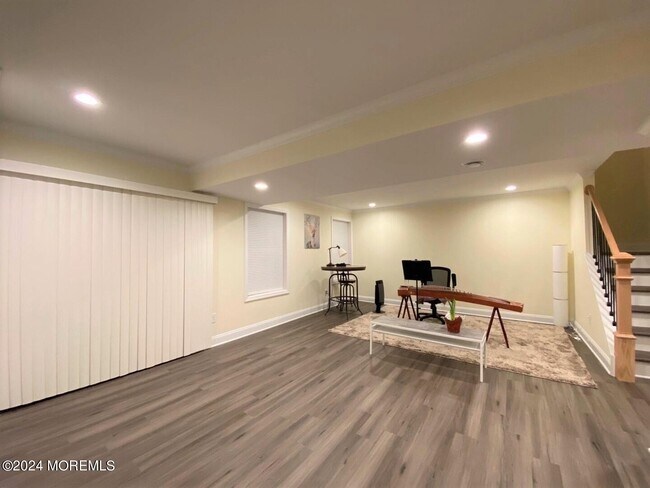 Building Photo - 73 Ironwood Ct