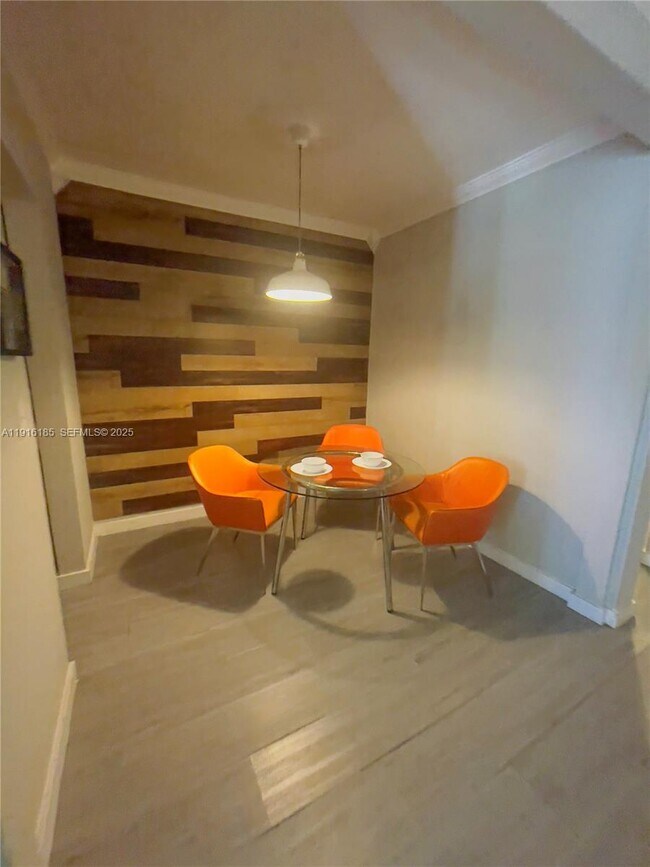 Building Photo - 7710 Harding Ave