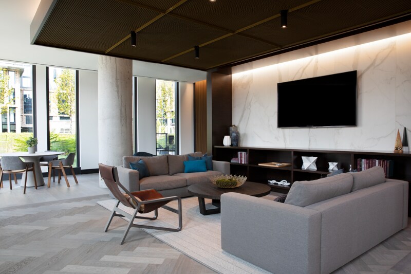 Building Photo - 834 W Madison St