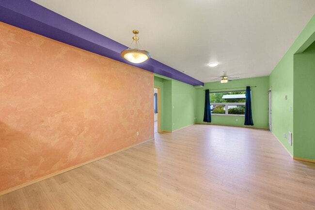 Building Photo - 512 Darby Dr