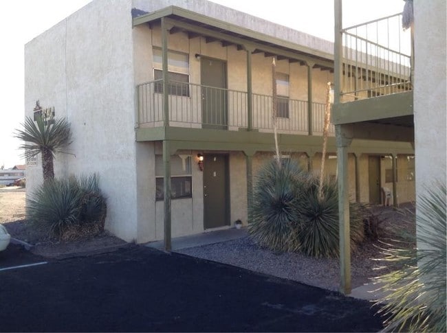 Primary Photo - Haleakala Apartments