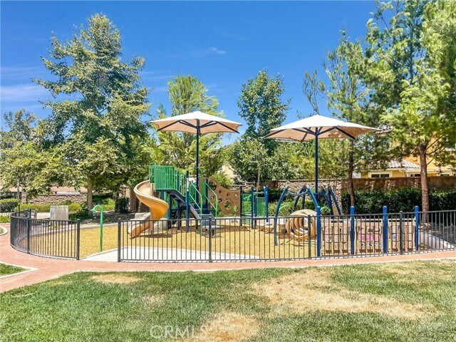 Building Photo - 10982 Periwinkle Way