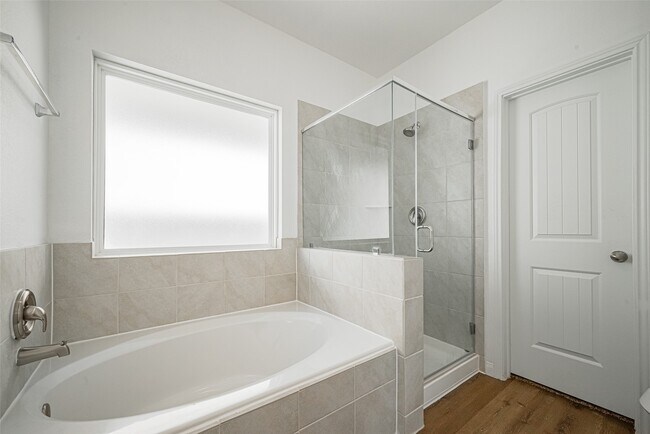 Building Photo - 24811 Goldoni Dr